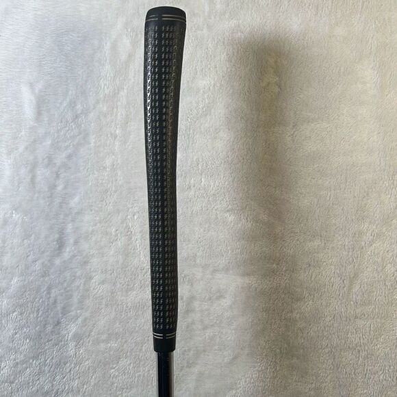 Odyssey White Hot‎ 2ball Lined 35 Inch Right handed Putter - Picture 6 of 11